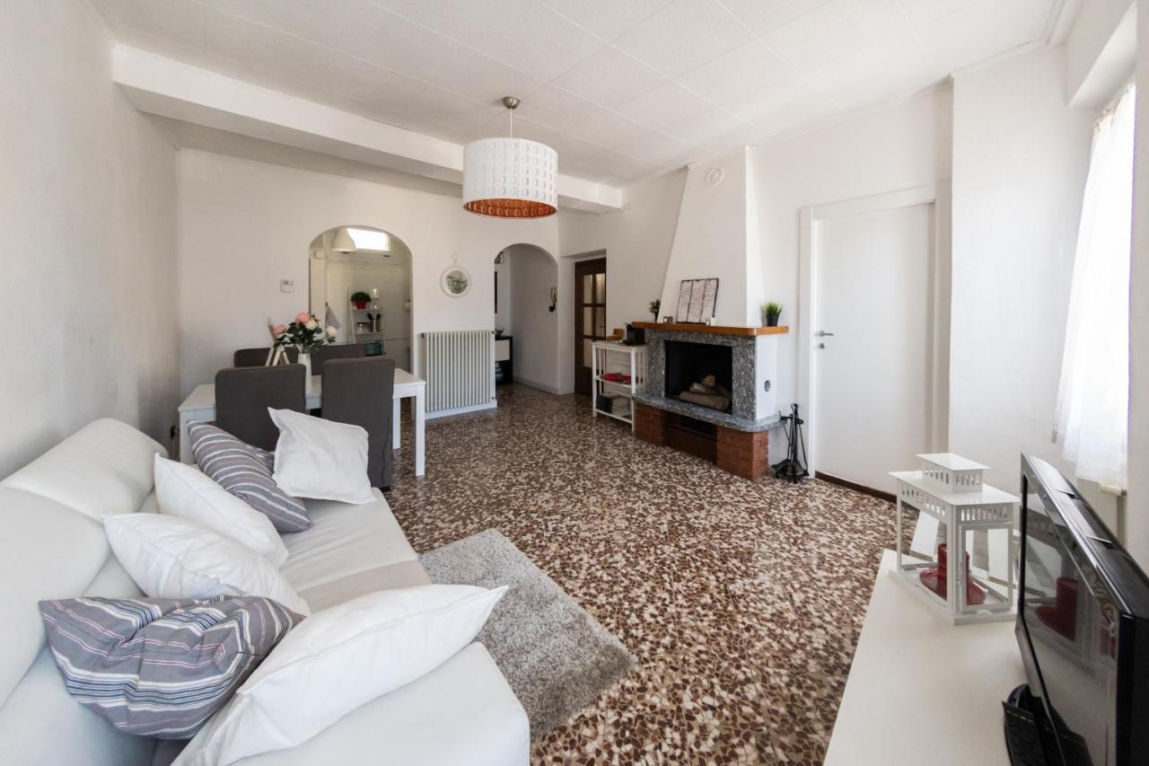 Family Nest Overlooking Lake Como - By Rent All Como Argegno Eksteriør billede