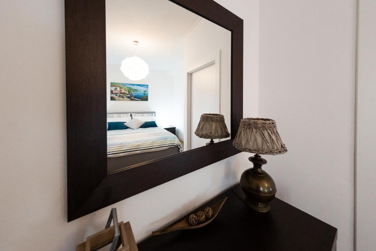Family Nest Overlooking Lake Como - By Rent All Como Argegno Eksteriør billede