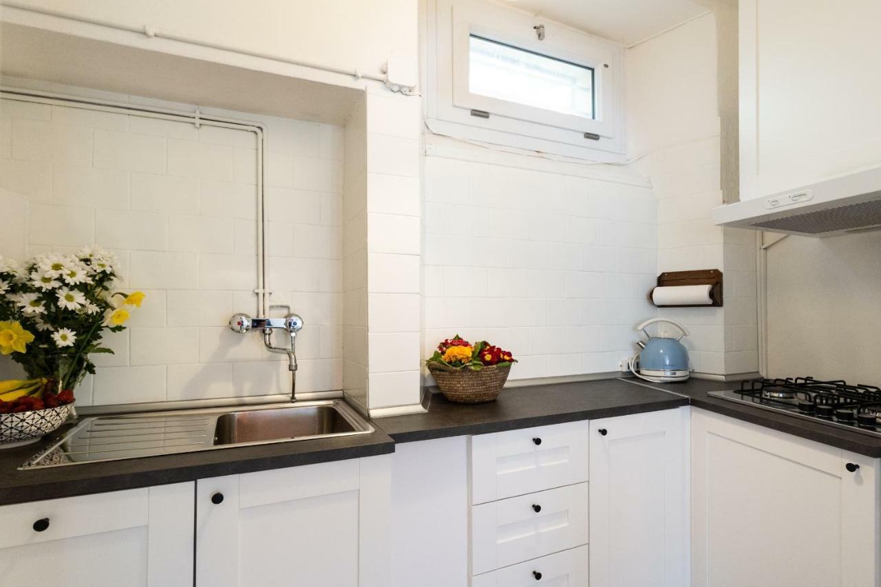 Family Nest Overlooking Lake Como - By Rent All Como Argegno Eksteriør billede